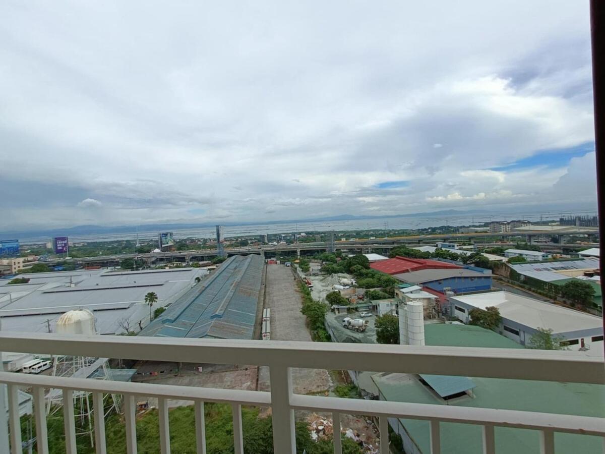 Smdc Bloom Cozy 2br Wifi & Netflix Near Naia *