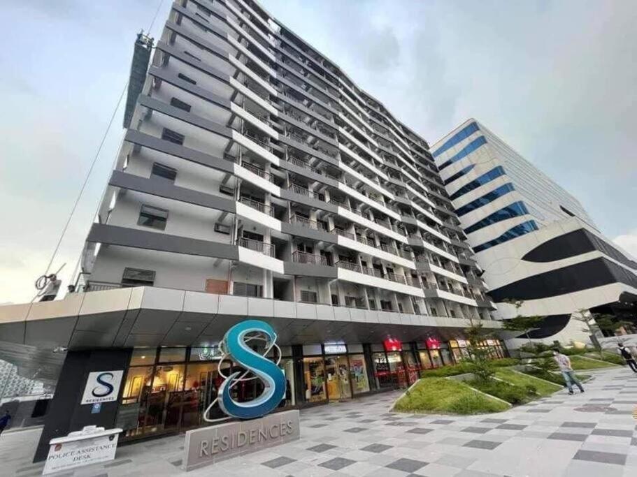 Apartment Serene At S Residences Moa Manila