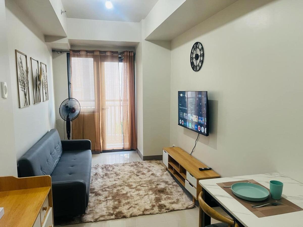Apartment Serene At S Residences Moa
