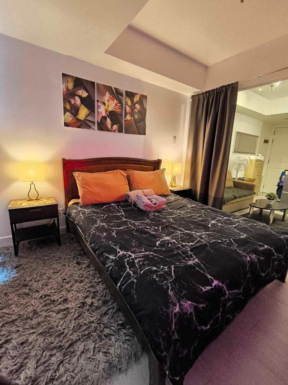 Azure Staycation By Zette * Manila