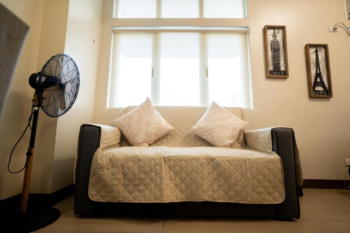 Apartment Elegant Unit, Fast Wifi, Near Makati Medical Centr