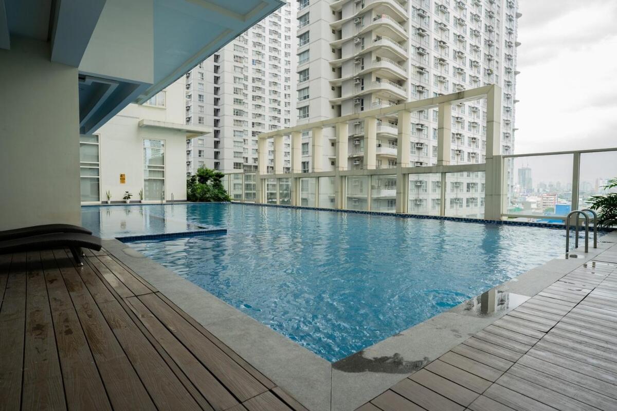 Elegant Unit, Fast Wifi, Near Makati Medical Centr Manila