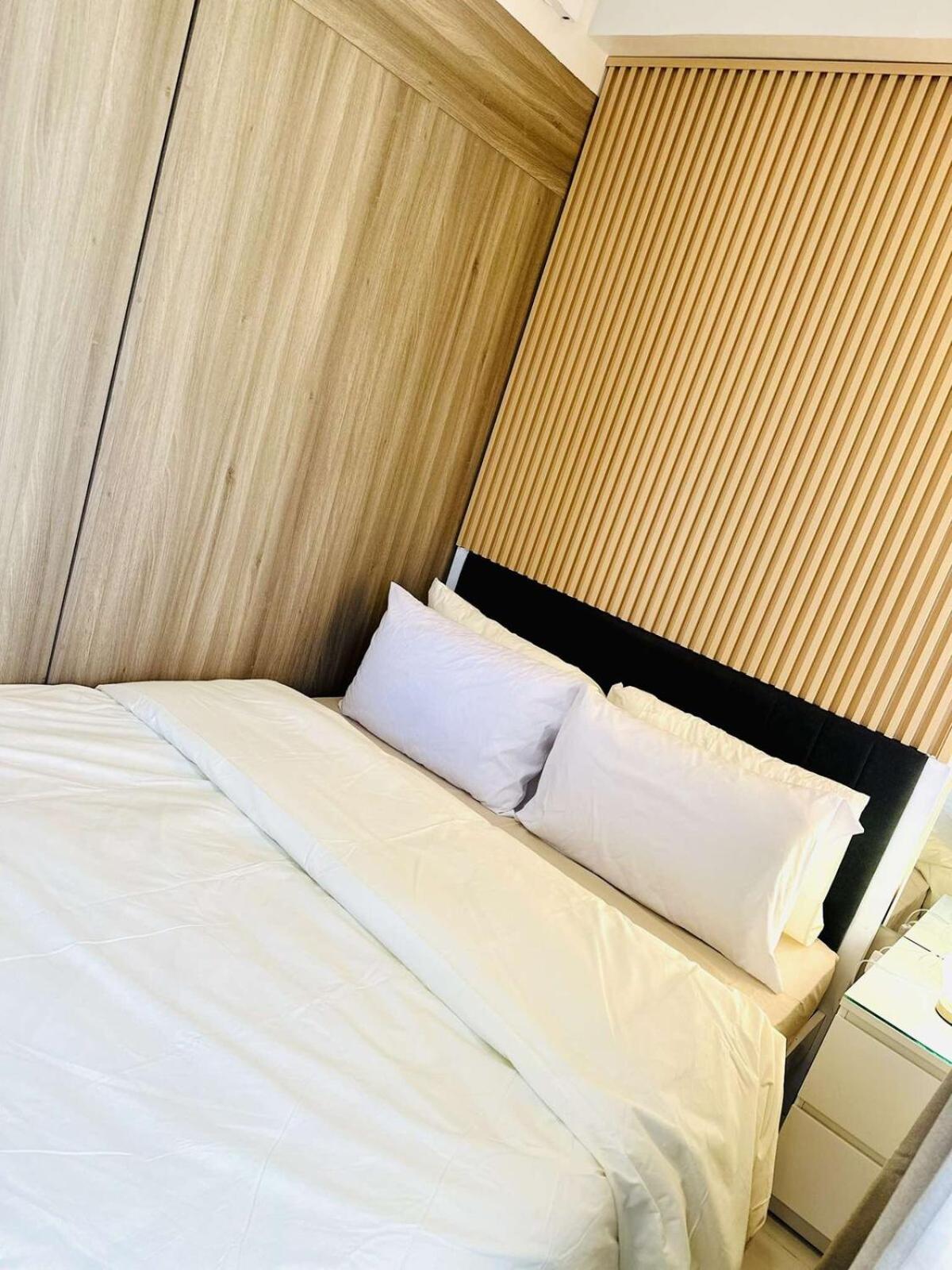 Royal Fame Residency Apartment