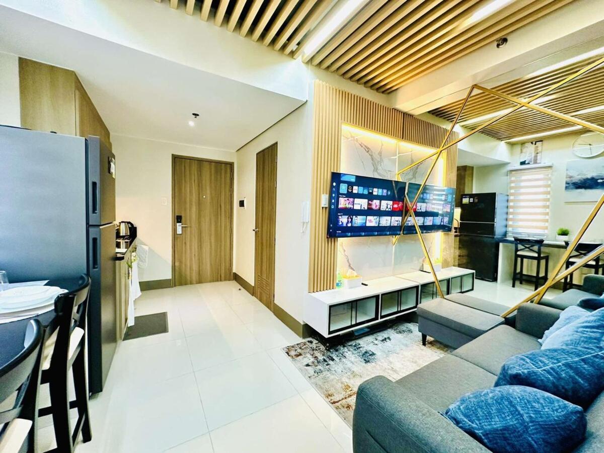 Apartment Royal Fame Residency Manila