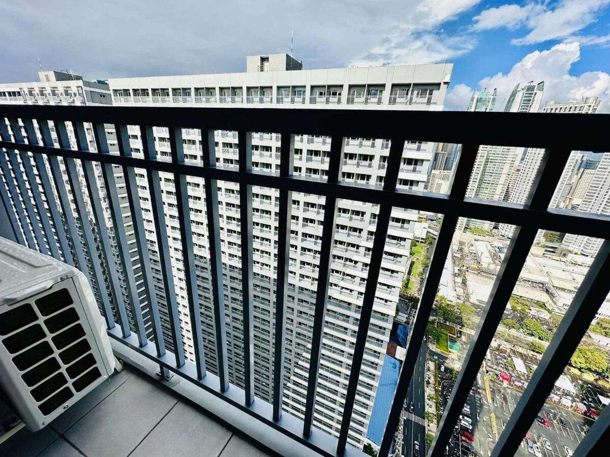 Royal Fame Residency Apartment