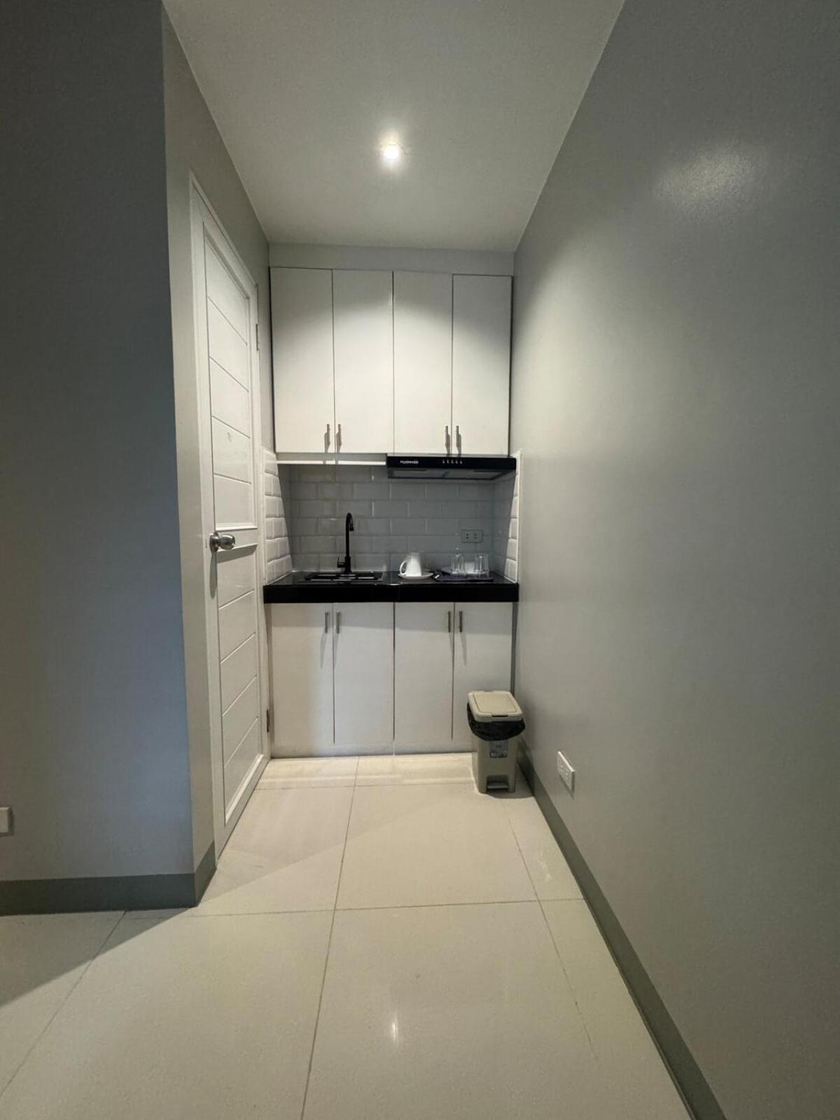 Apartment Santipha Residences Manila