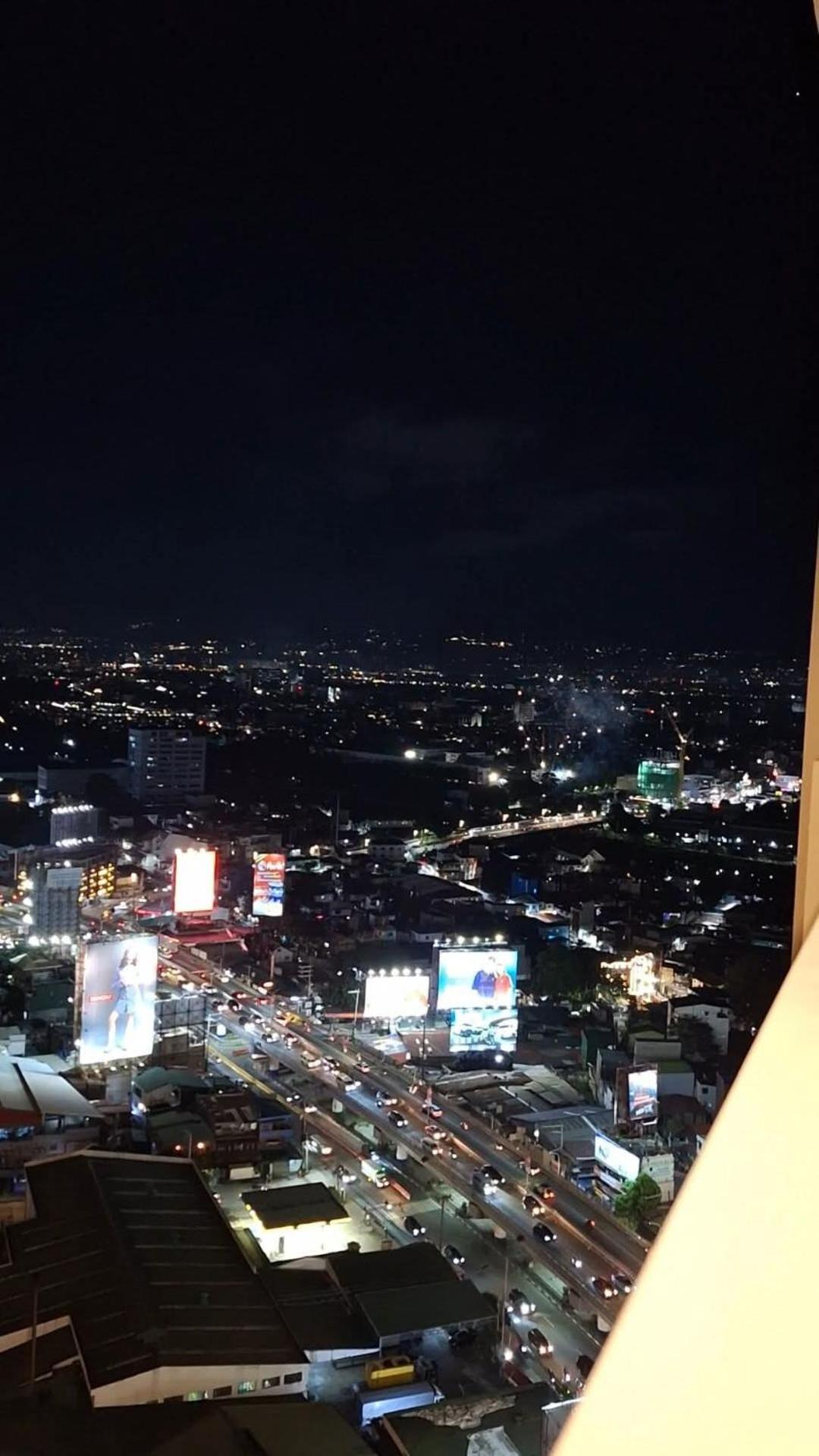Elegant And Cozy 1br In Prisma Near Bgc Free Parking Apartment Manila