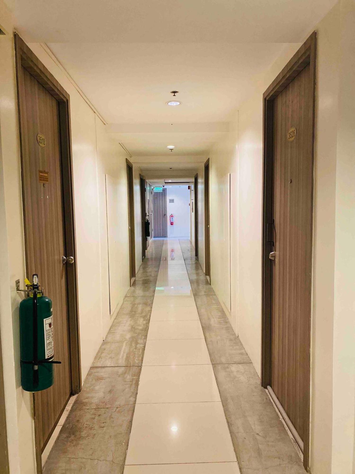 Hostel In The Metro I Near Mrt I Wifi Manila