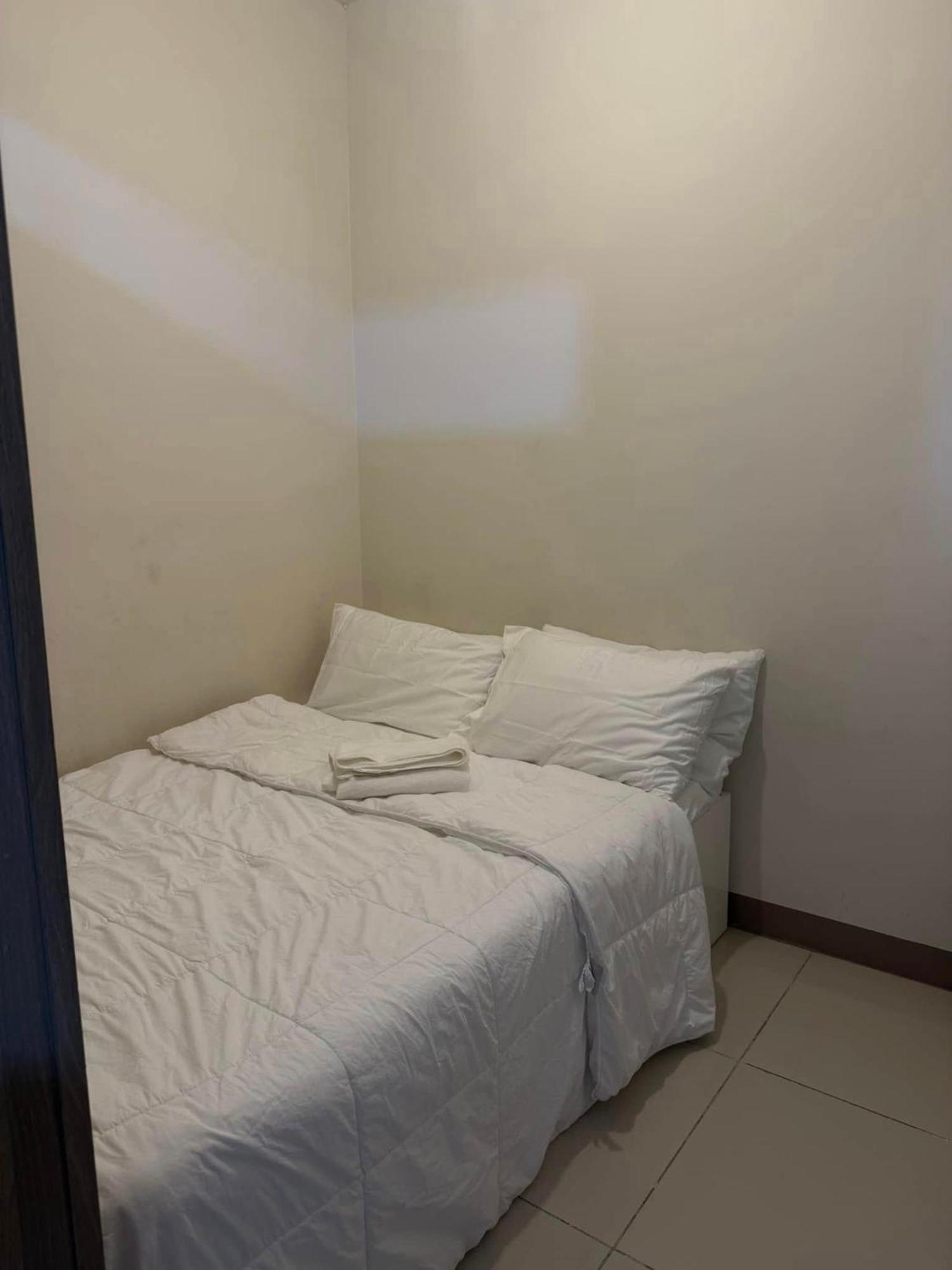 Smdc Coast Residences - The Happy Place Manila