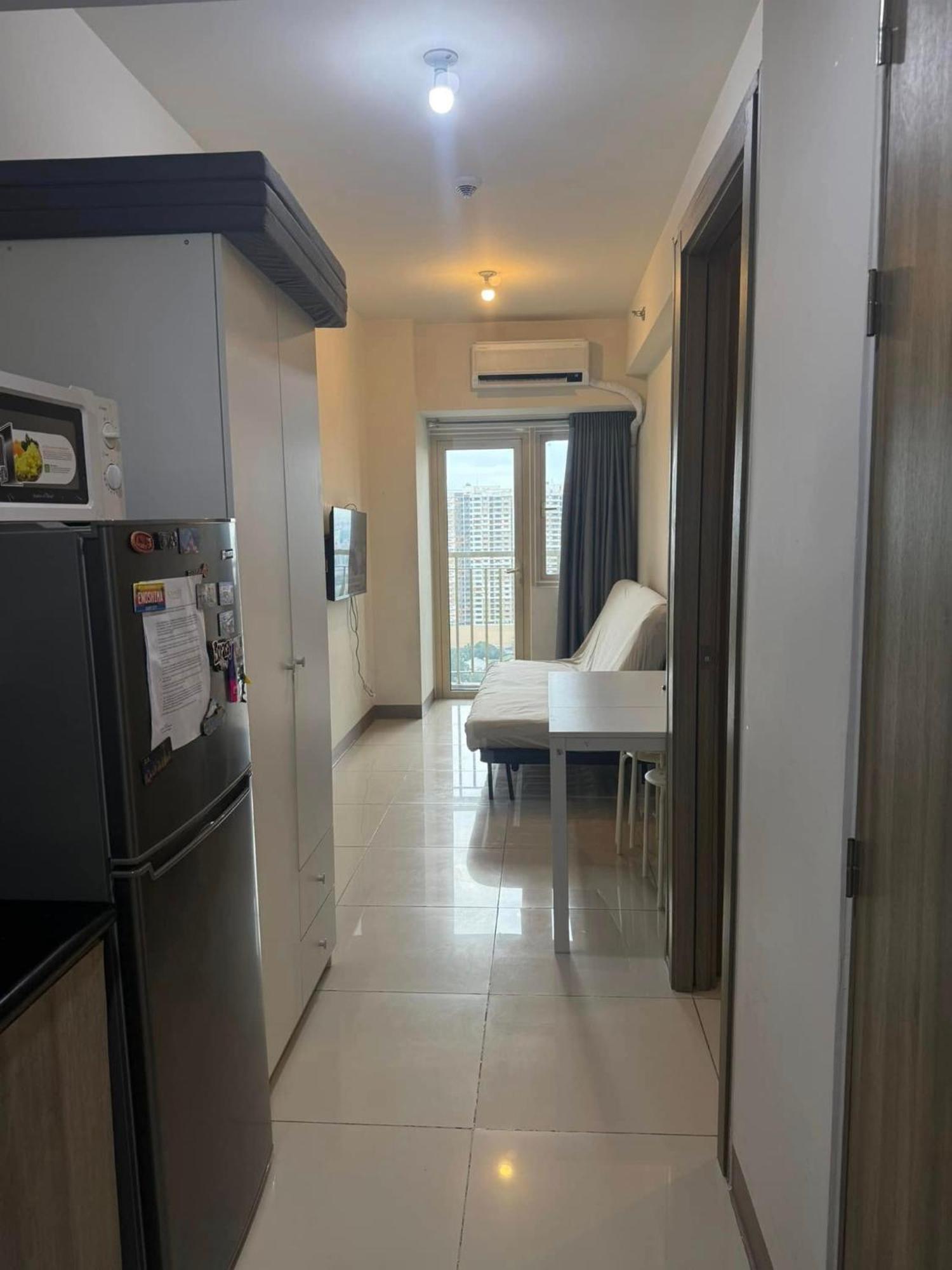 Smdc Coast Residences - The Happy Place *