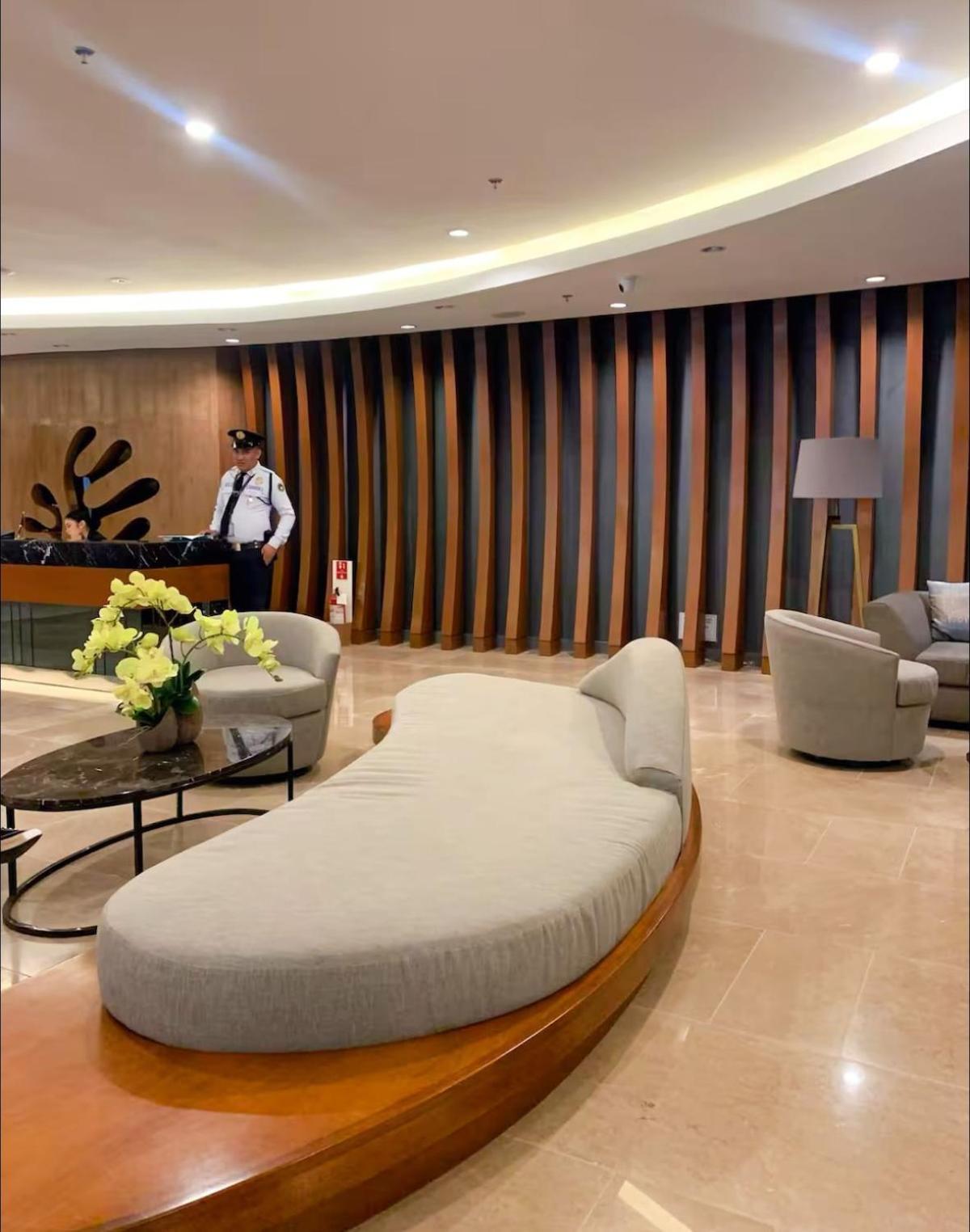 Apartment Shore 2 Residences Moa Naia Manila
