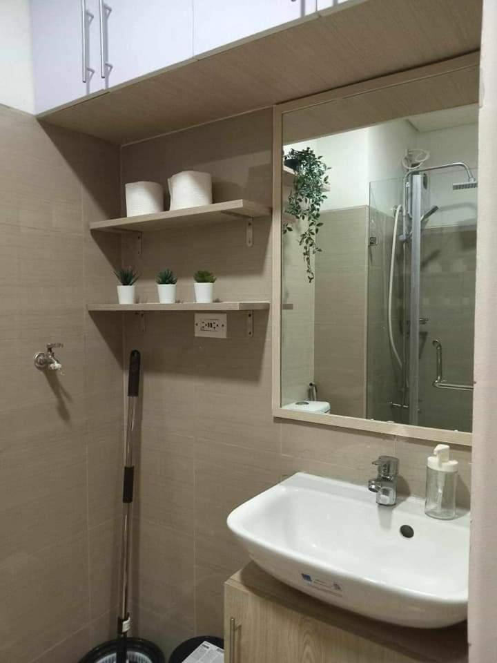 Shore Tower D Moa Ecom View Cozy Bedroom * Manila