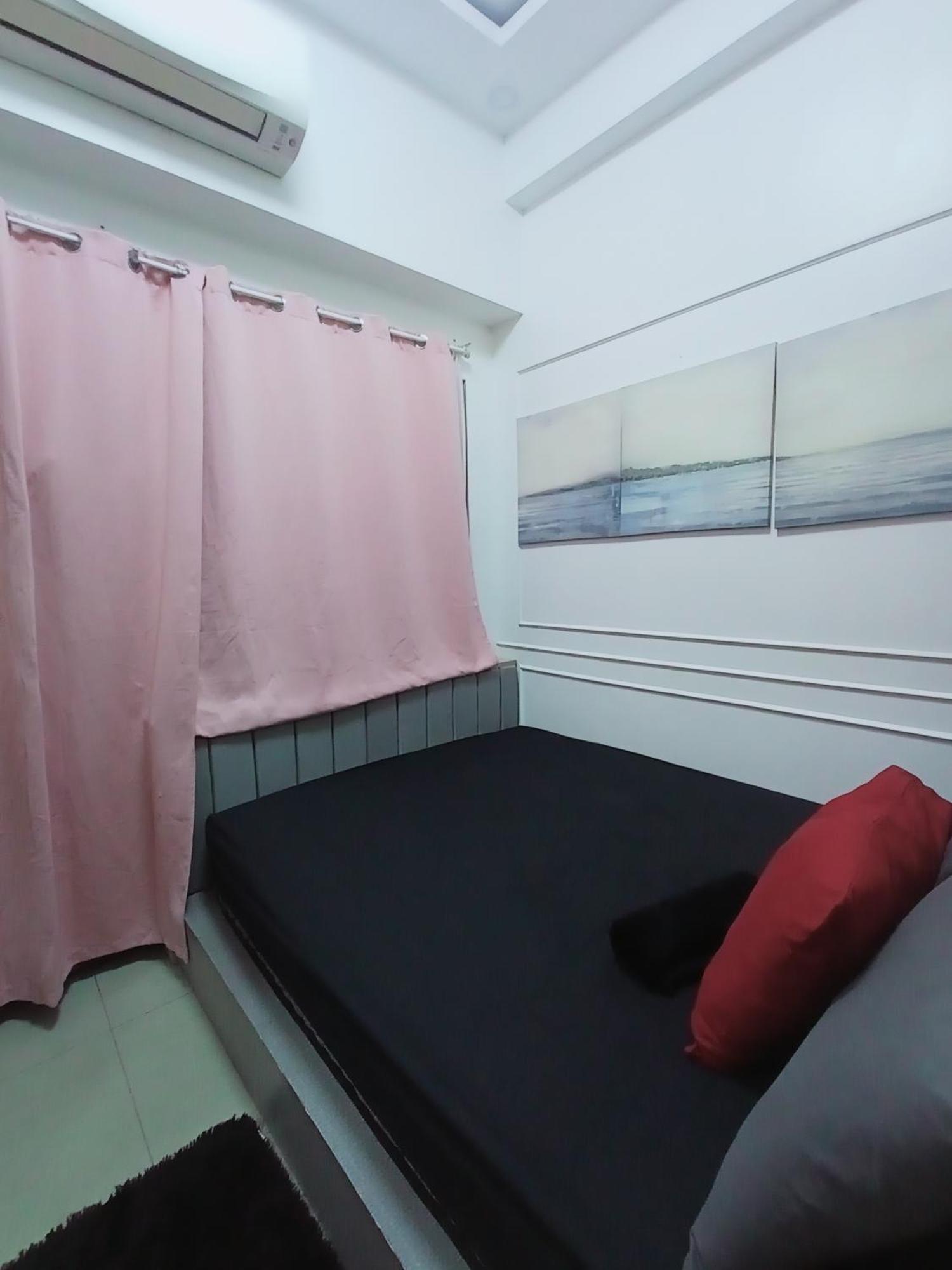 Shore Tower D Moa Ecom View Cozy Bedroom Manila