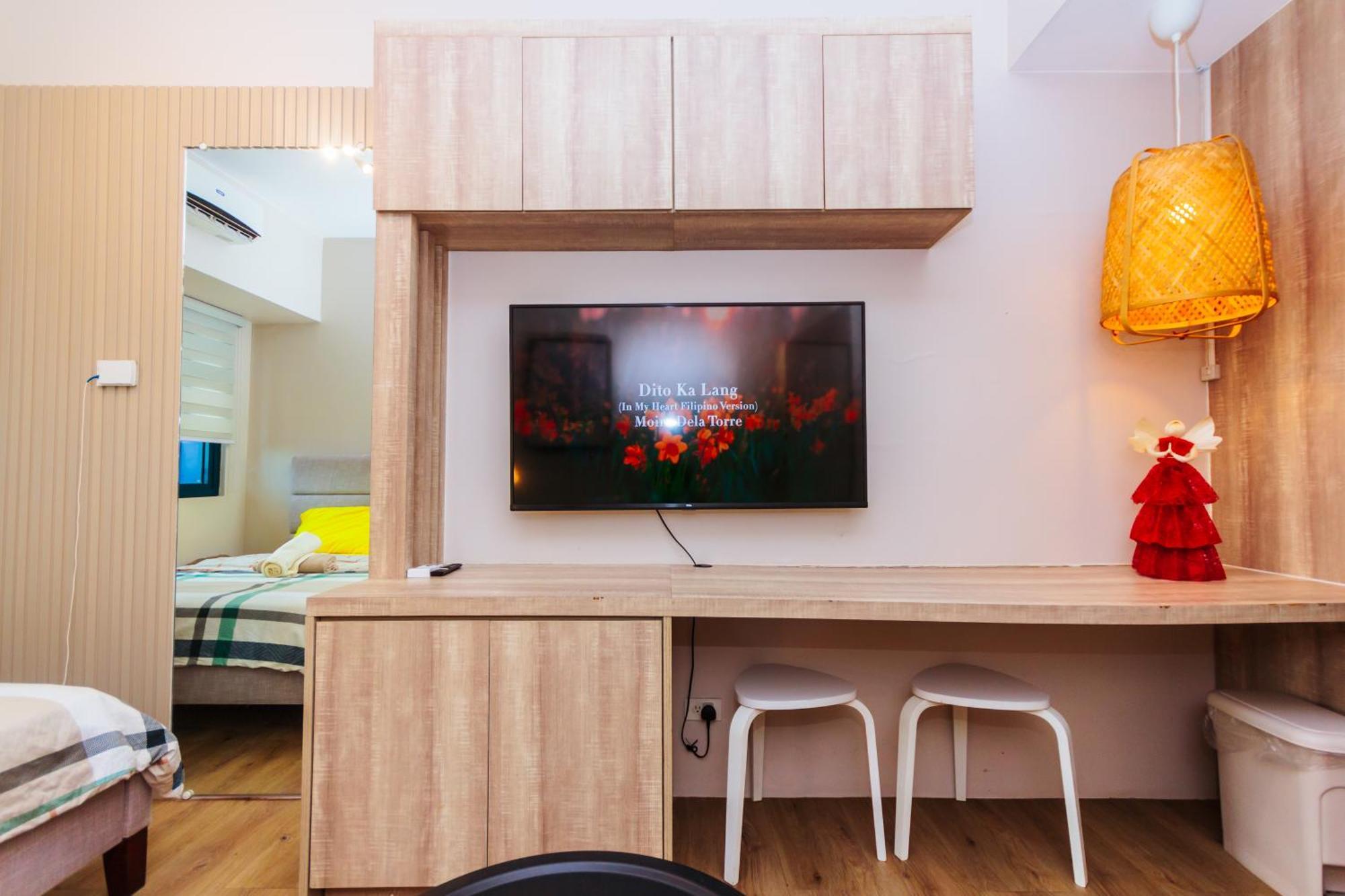 Apartment The Laughing Loft Cosmopolitan Comfort Gym Swim Park 2428 Manila