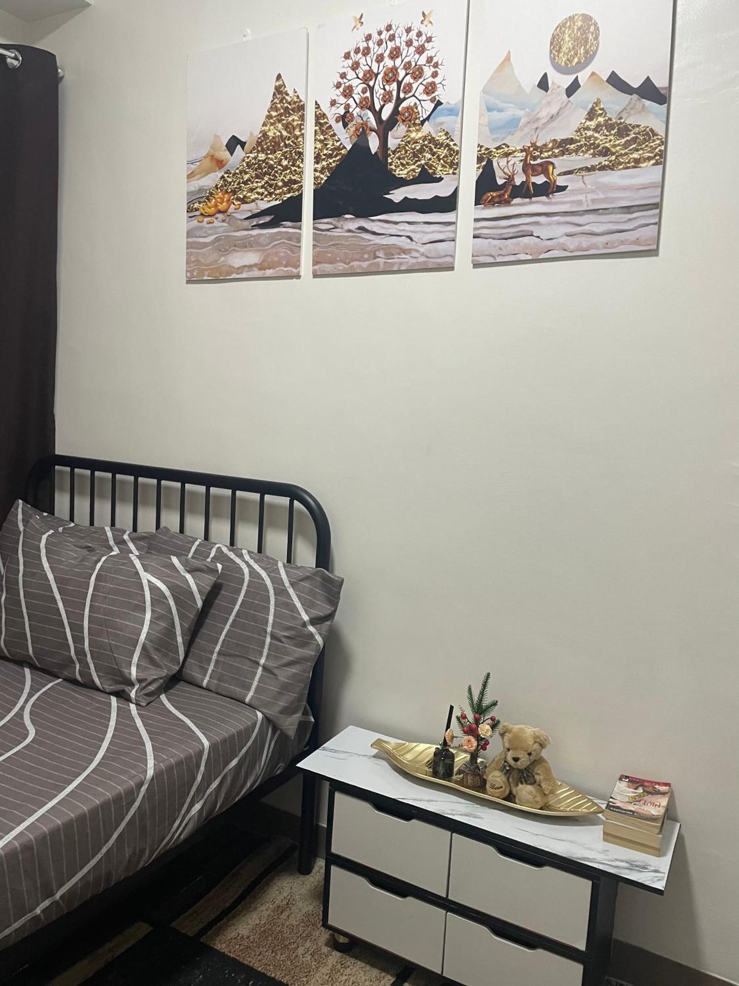 Apartment Paranaque Staycation At Spring Residences T3 U1231 *