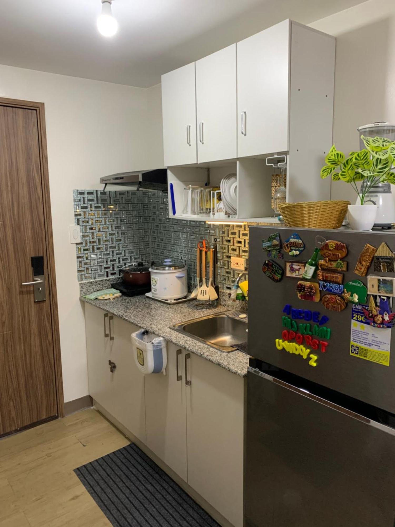 Paranaque Staycation At Spring Residences T3 U1231 * Manila
