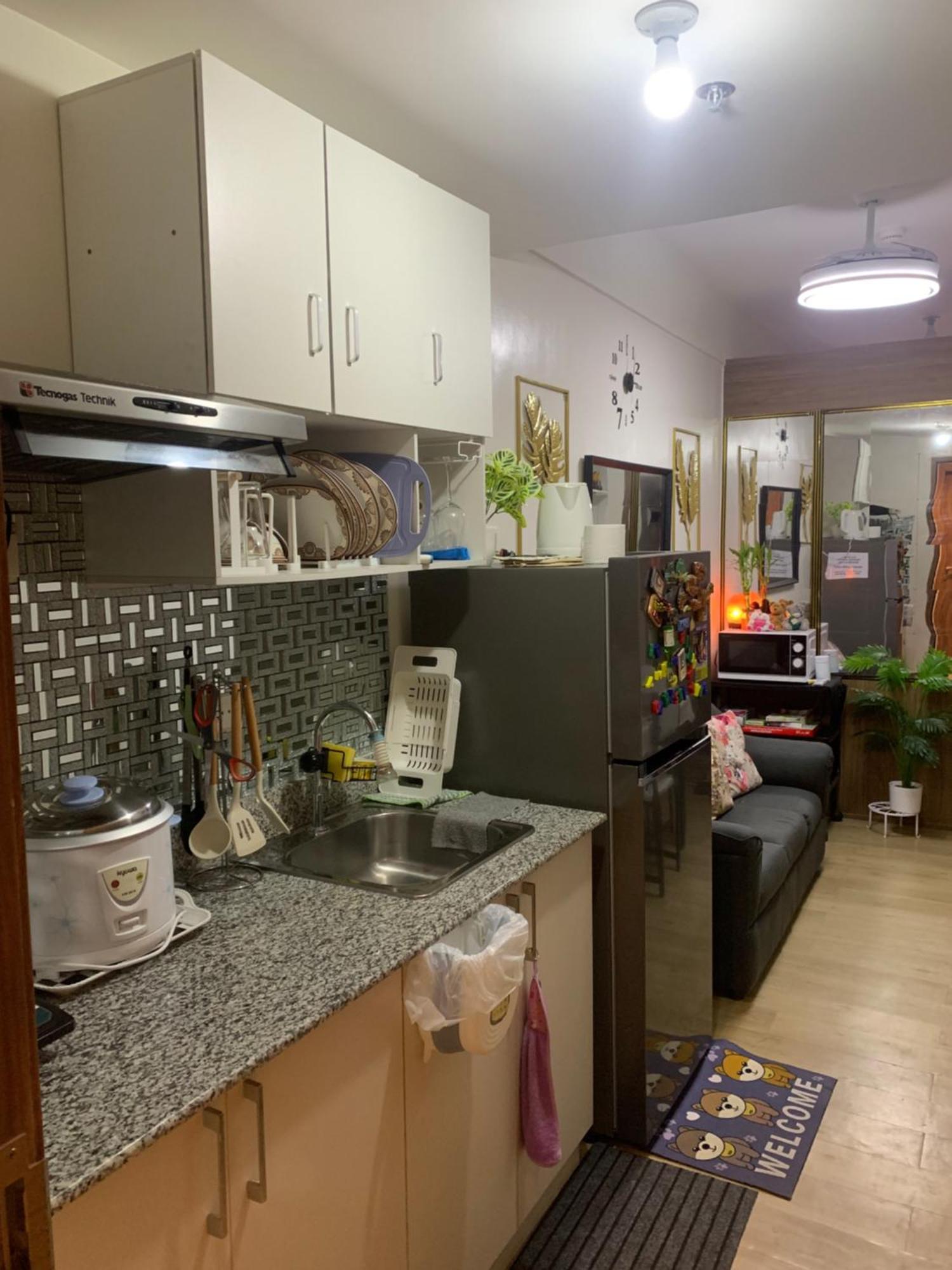 Apartment Paranaque Staycation At Spring Residences T3 U1231