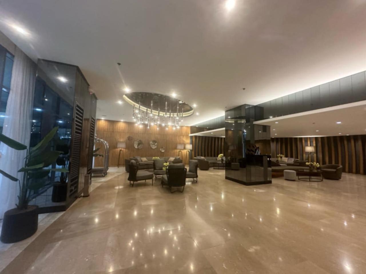 Apartment One Bedroom Near Moa