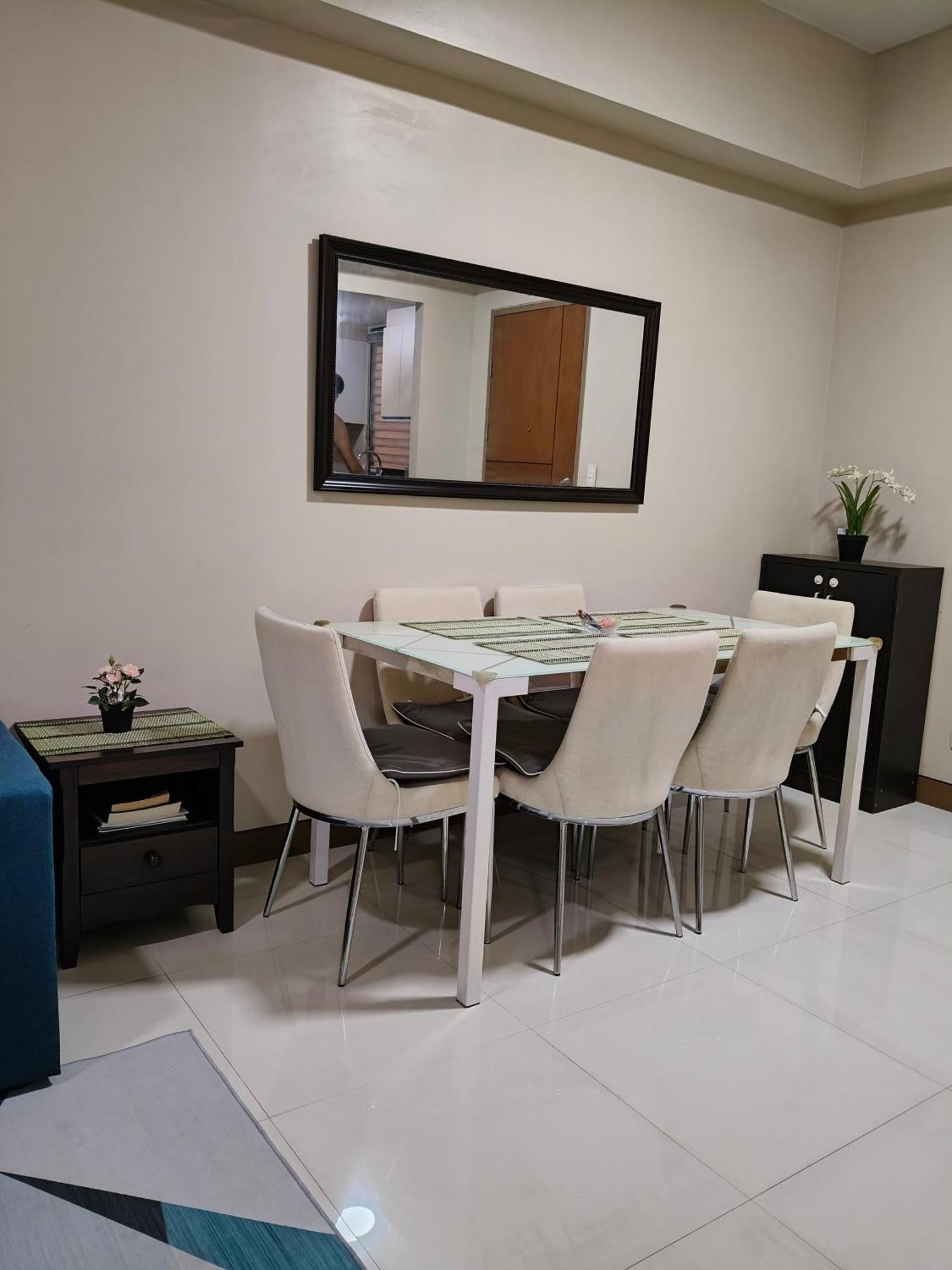 Hotel Condotel By Ldn Across Naia Terminal 3 *