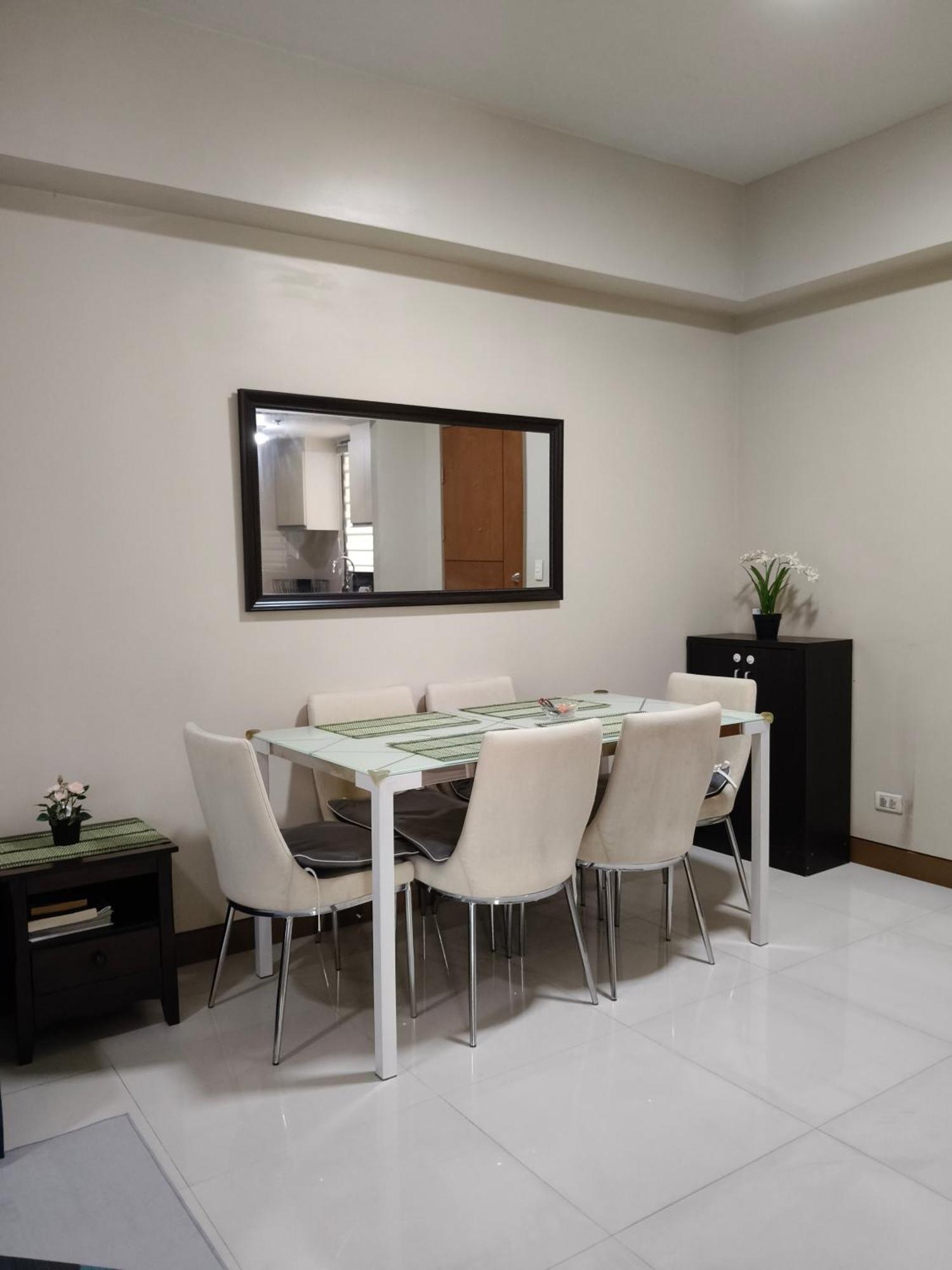 Hotel Condotel By Ldn Across Naia Terminal 3 *