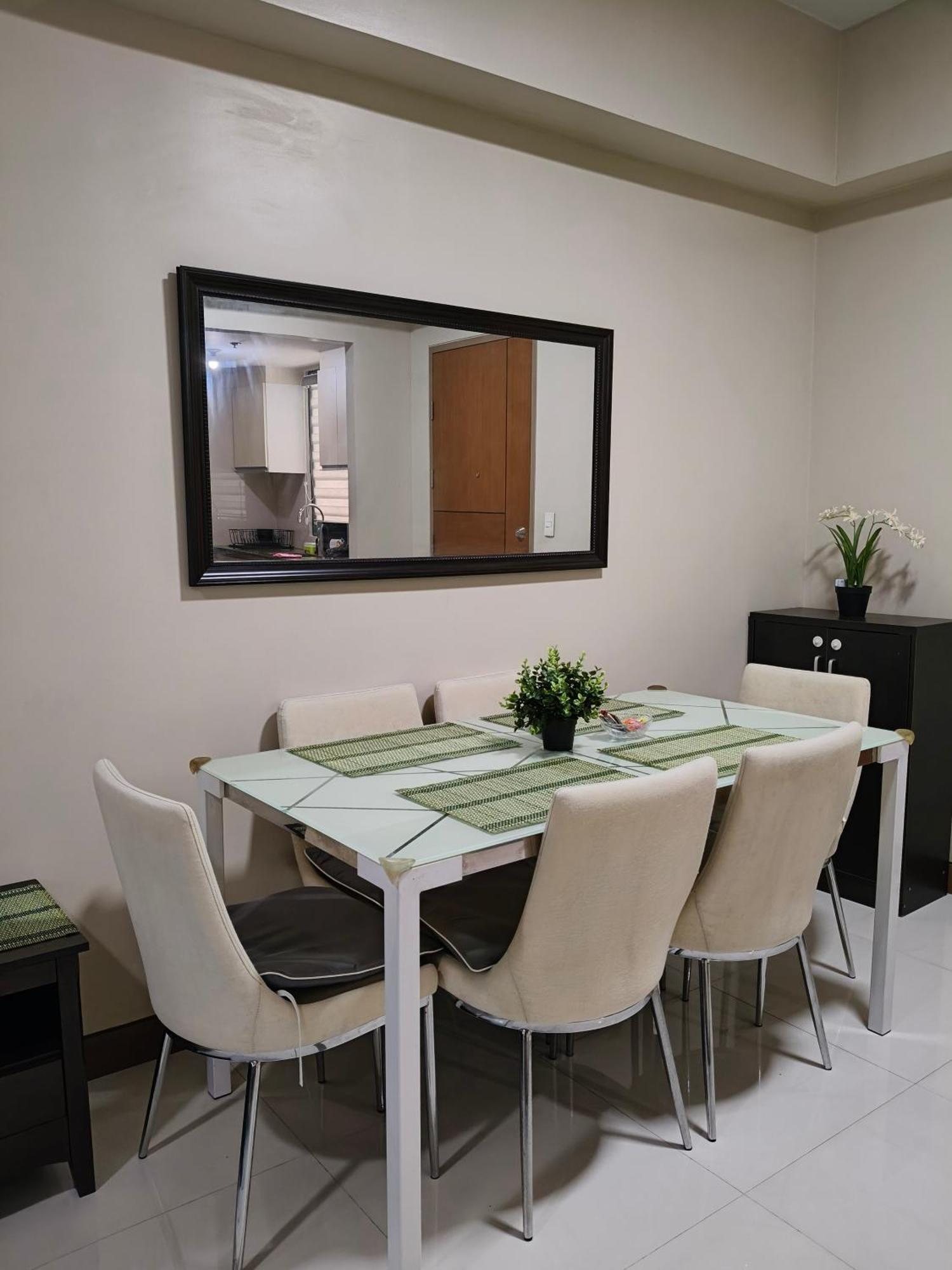 Condotel By Ldn Across Naia Terminal 3 * Manila