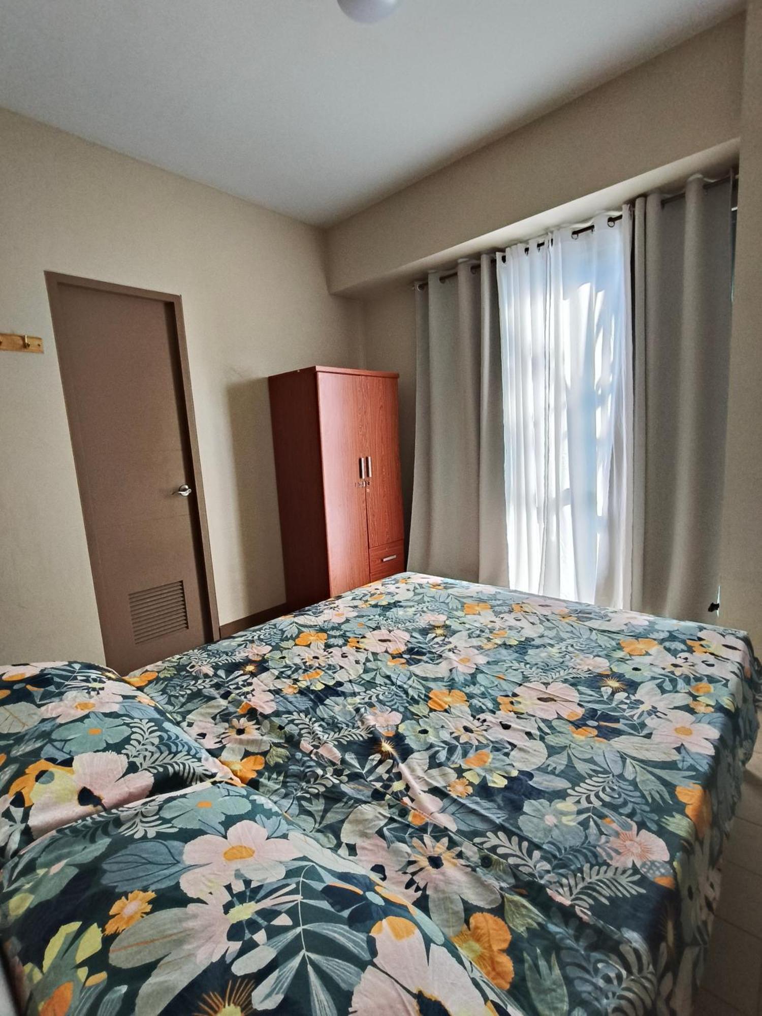 Hotel Condotel By Ldn Across Naia Terminal 3