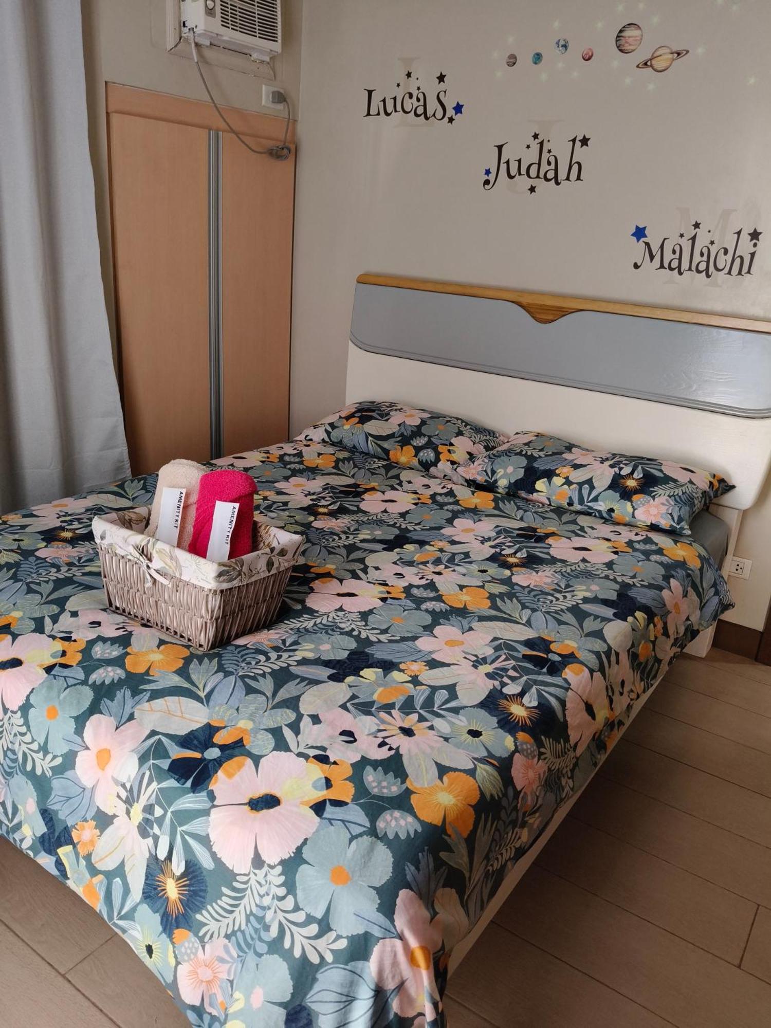 Condotel By Ldn Across Naia Terminal 3 Hotel