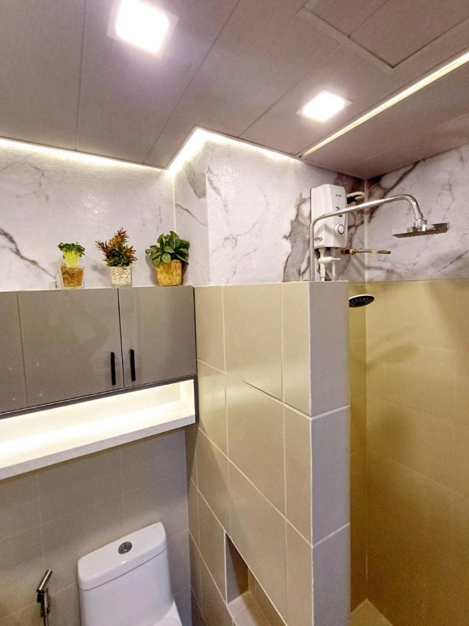 Daily Rent Near Naia Airport And Mall Of * Pasay