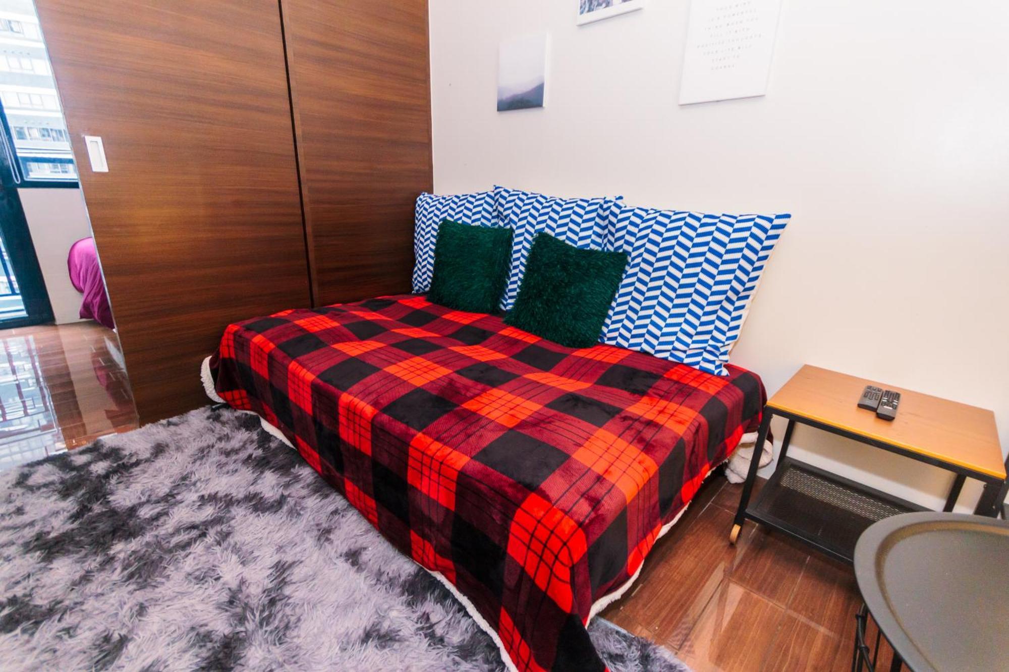 Air Dream Den Good Vibes Makati Gym Swim Park Superfast Internet 3870 Apartment