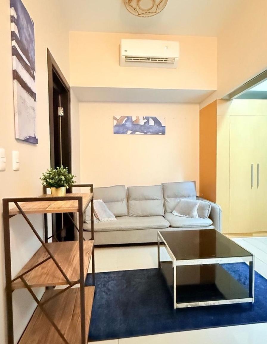Apartment Uptown Parksuites Tower One - Bgc Taguig,