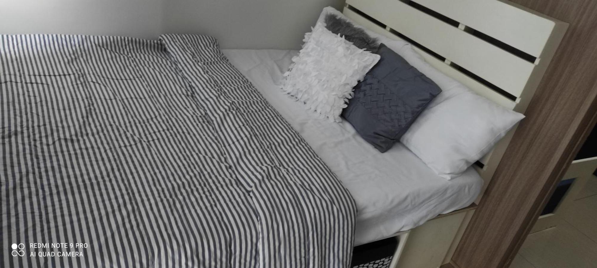 Star - Shore 2 Residences Apartamento *