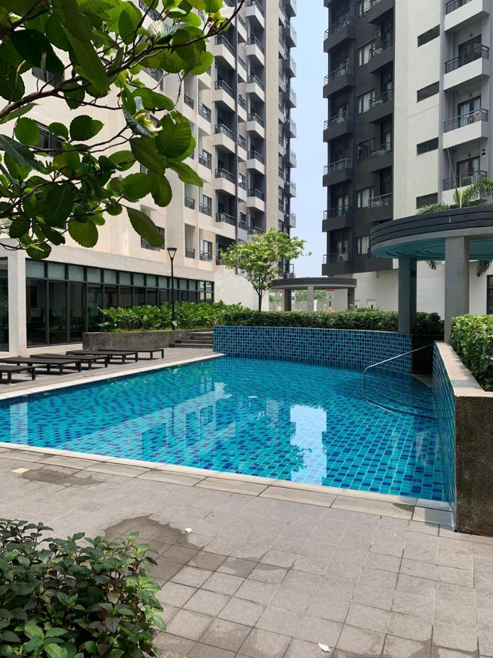 Apartment Paranaque Staycation At Spring Residences T3 U1231 Manila
