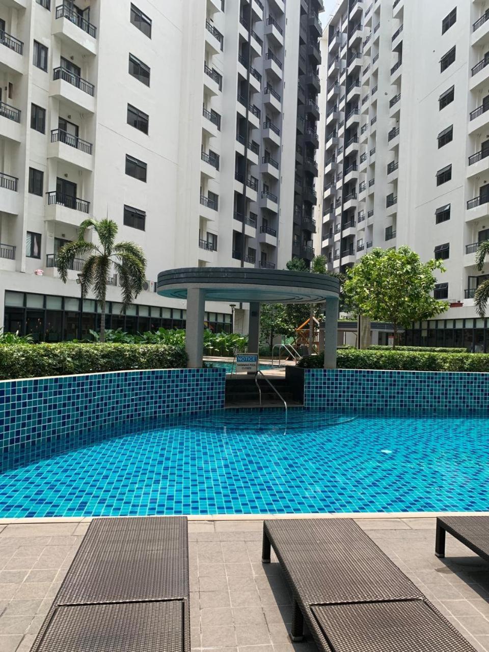 Paranaque Staycation At Spring Residences T3 U1231 *