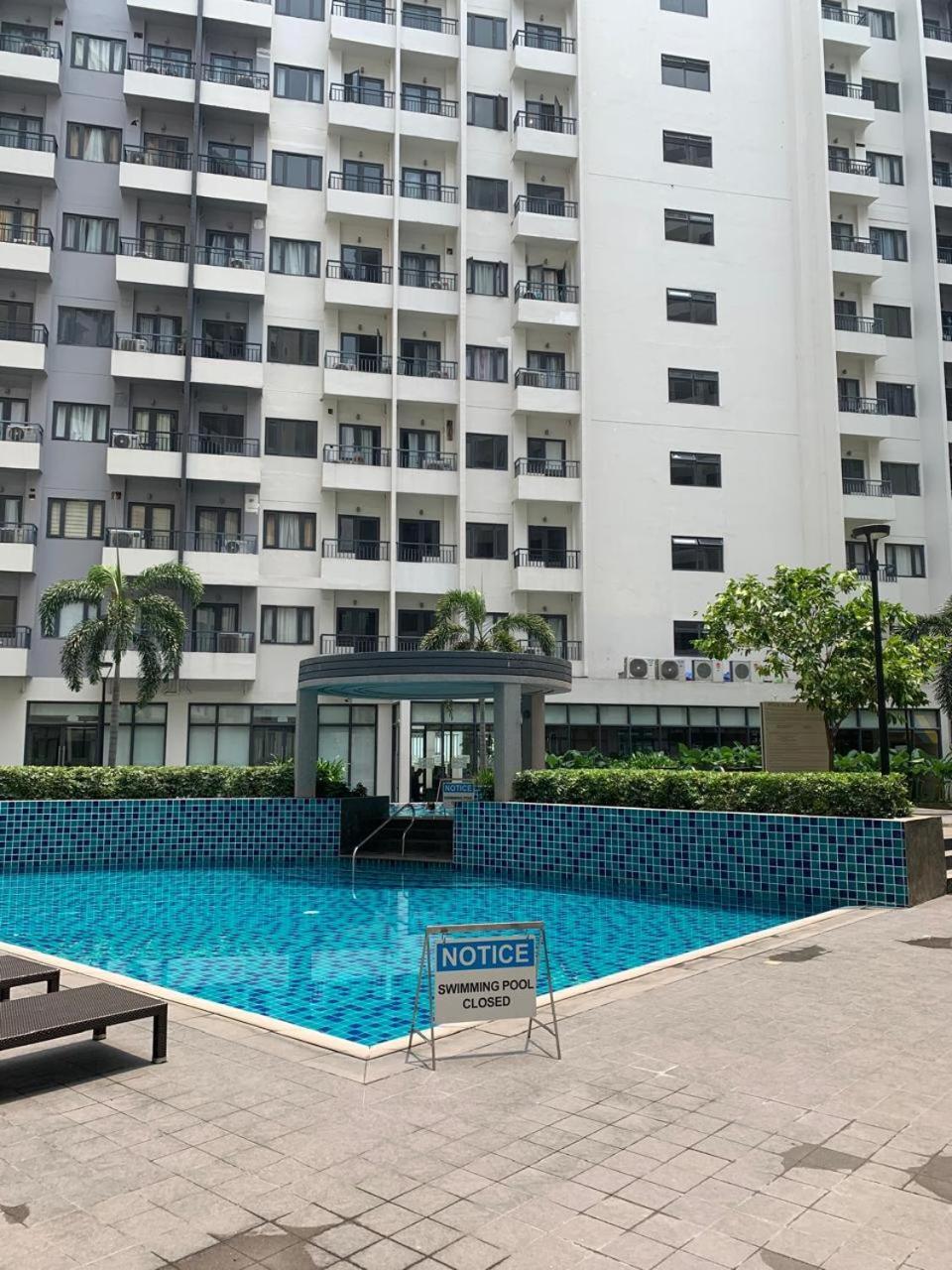 Paranaque Staycation At Spring Residences T3 U1231 Manila