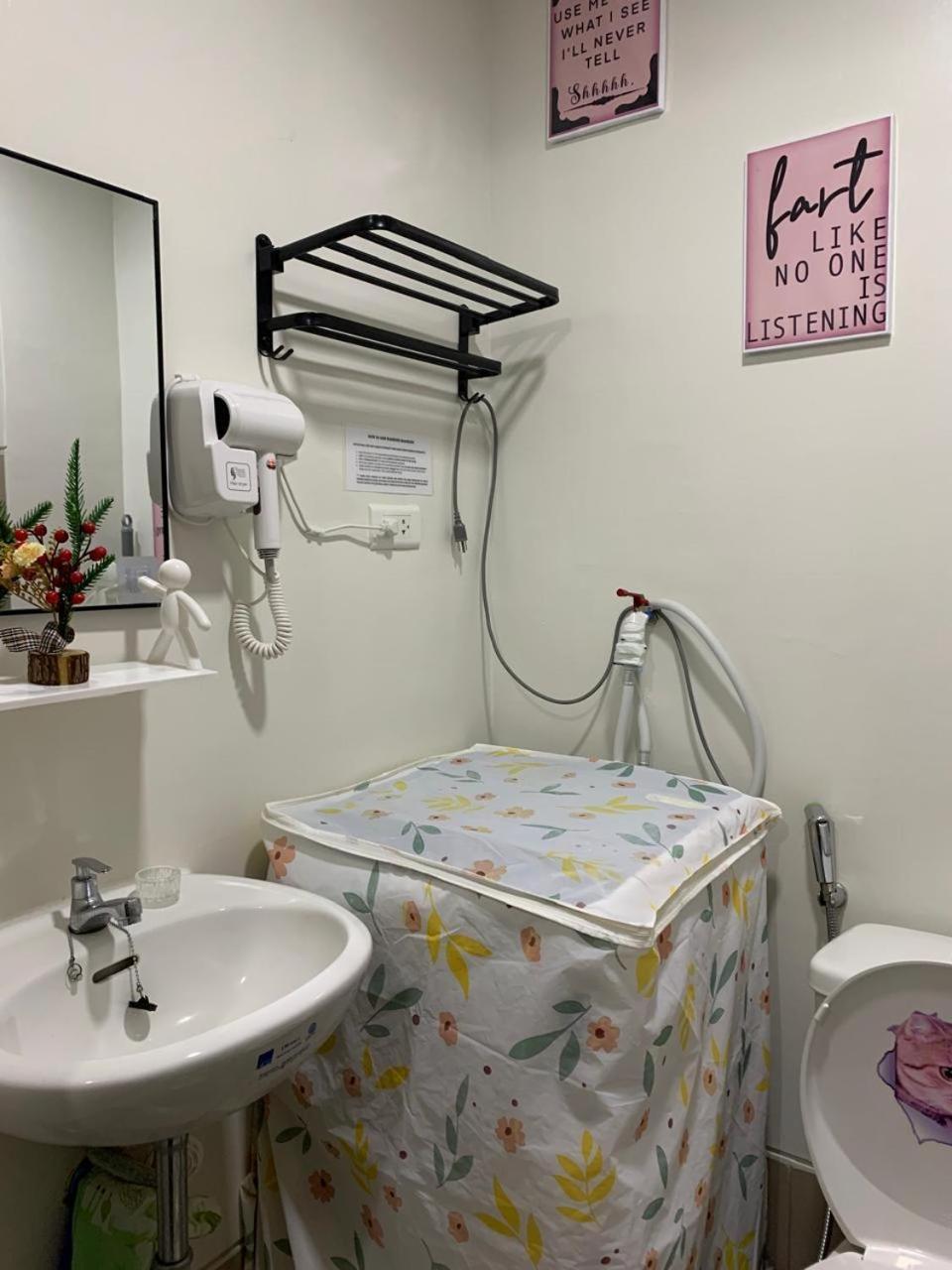 Paranaque Staycation At Spring Residences T3 U1231 * Manila