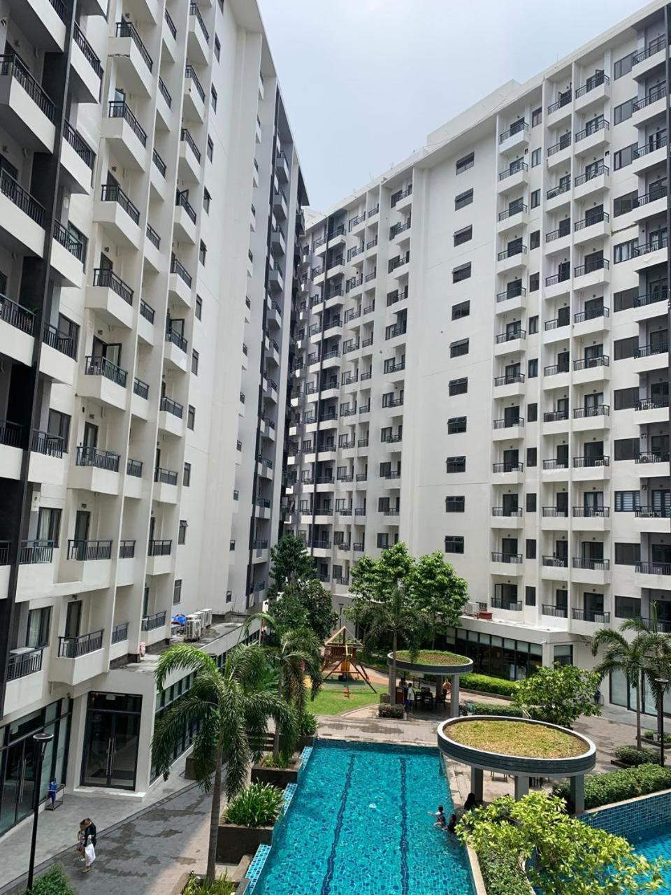 Apartment Paranaque Staycation At Spring Residences T3 U1231 Manila