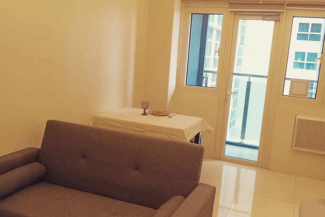 Homey 1bedroom Bgc - Minimum 2 Nights Apartment *