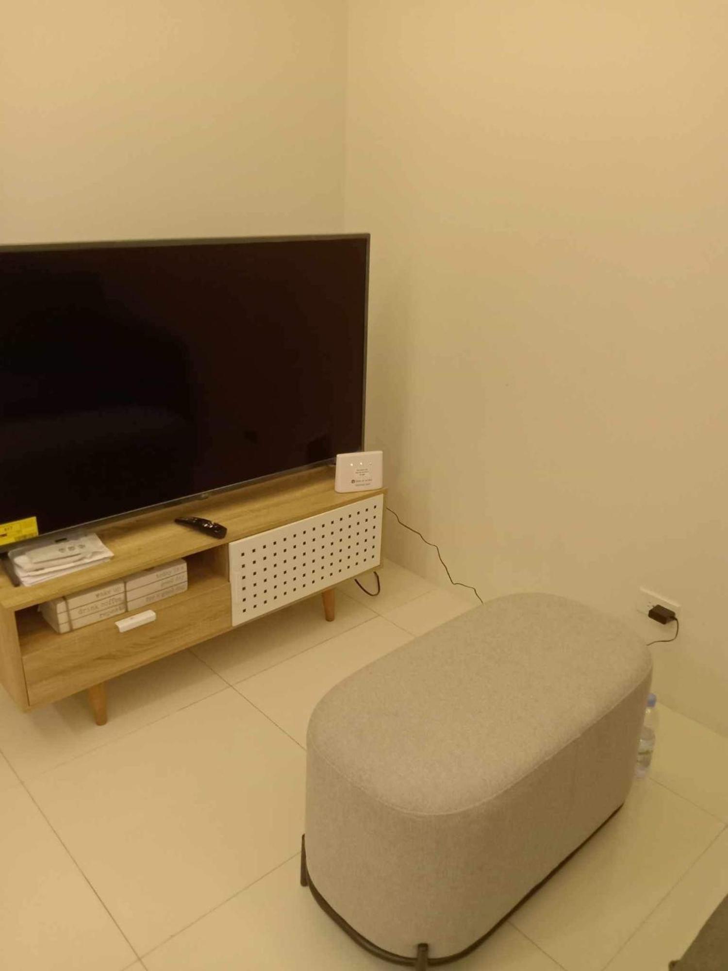 Homey 1bedroom Bgc - Minimum 2 Nights
