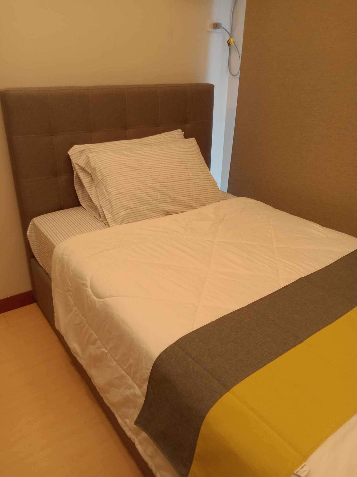 Homey 1bedroom Bgc - Minimum 2 Nights * Manila