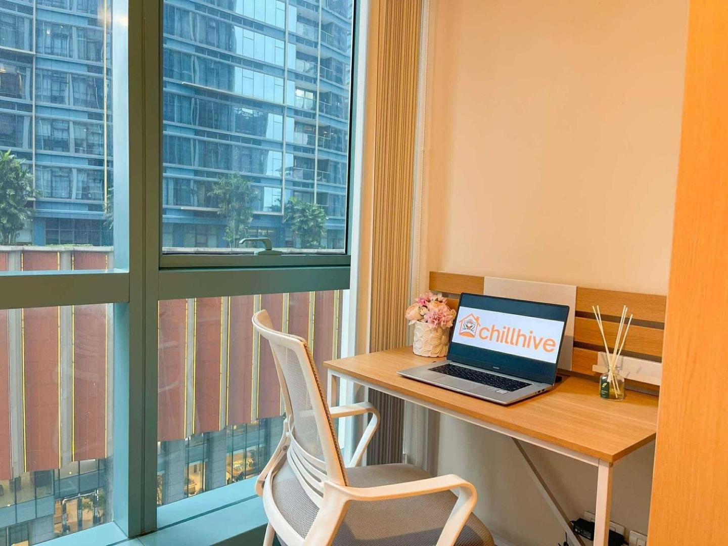 Holiday home Bgc 1br Across Uptown Mall, Hyatt #oursw7b2 *