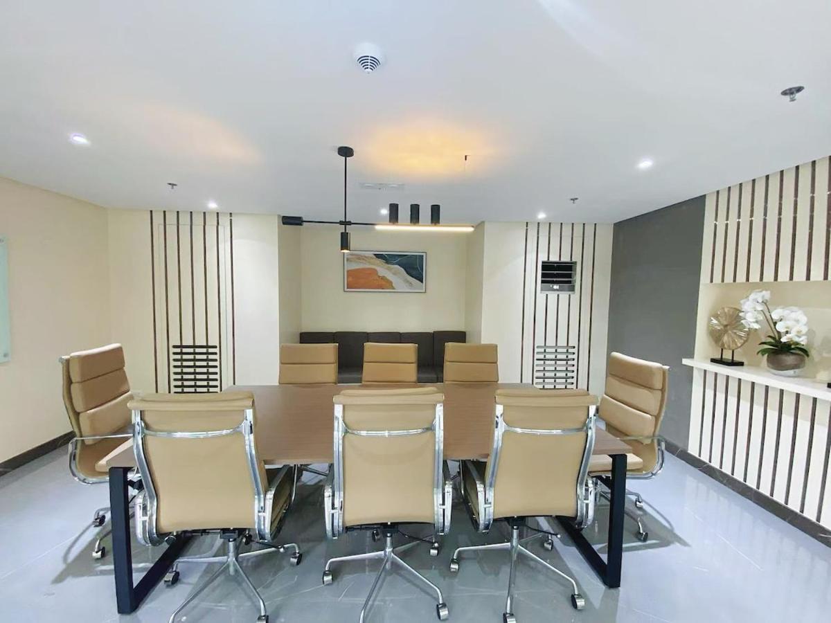 2 Mins To Okada, Near Solaire, Of Dream Apartment *