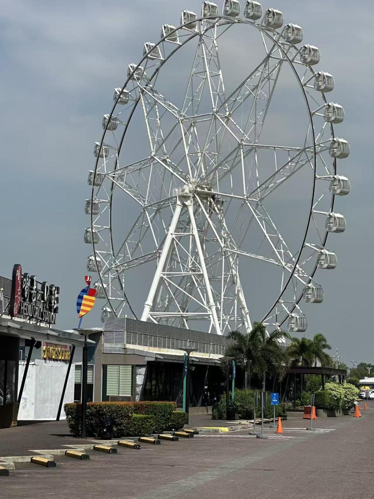 2 Mins To Okada, Near Solaire, Of Dream Apartment *