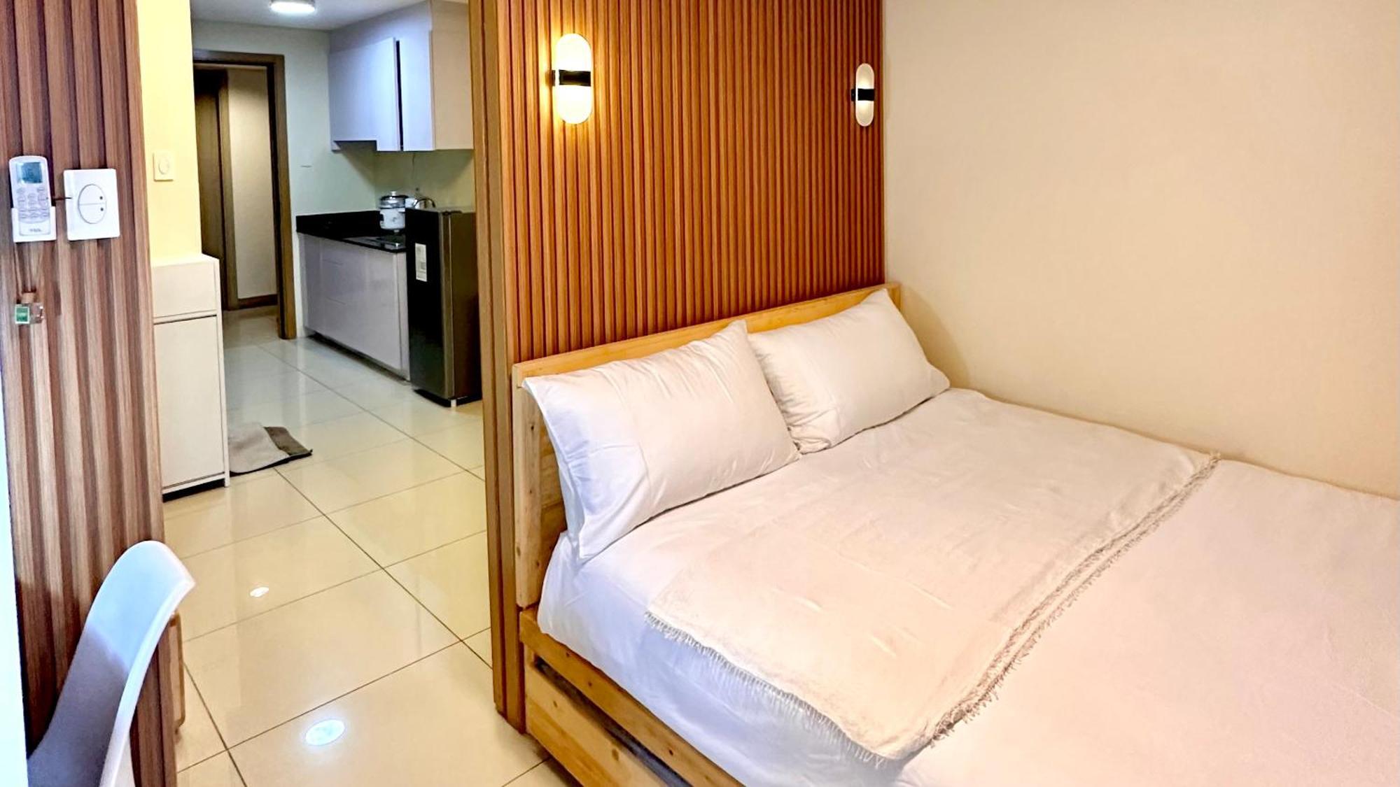 Affordable Condo-hotel 5 Mins Walk To Picc, Ccp, Starcity, World Trade Center Near Moa And Airport * Manila