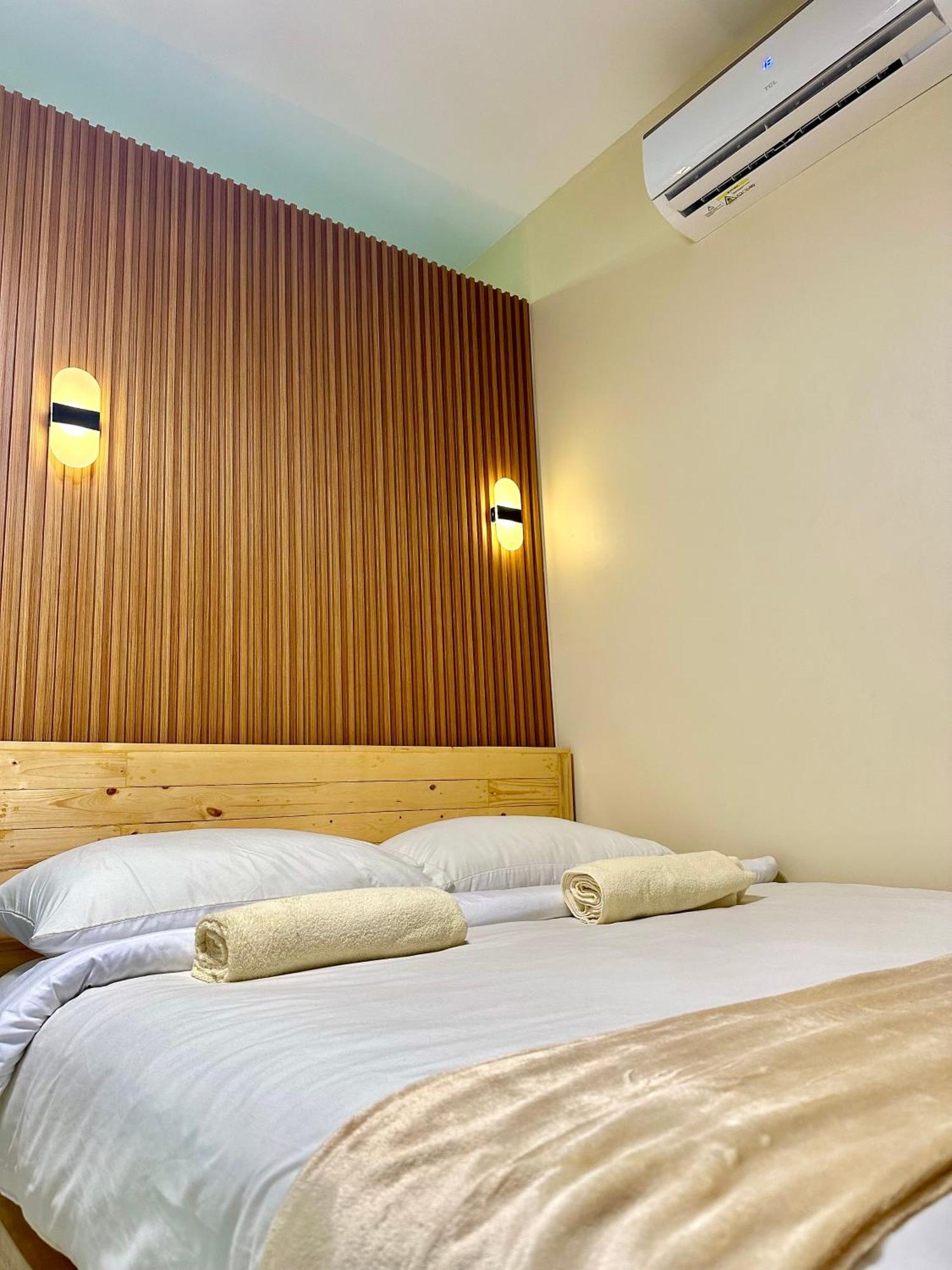 Affordable Condo-hotel 5 Mins Walk To Picc, Ccp, Starcity, World Trade Center Near Moa And Airport * Manila