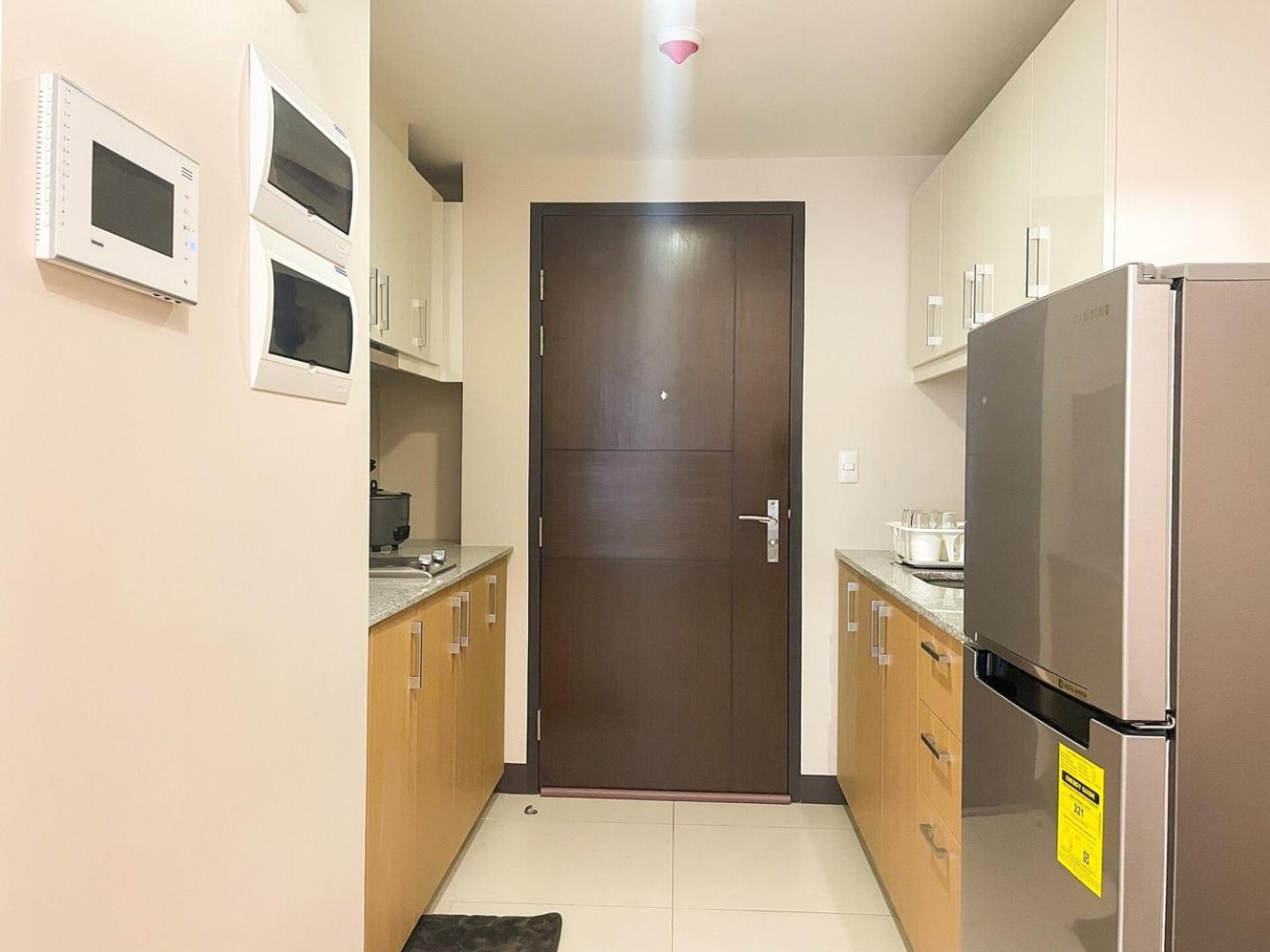 Holiday home Bgc Facing Mitsukoshi Mall #upt122g