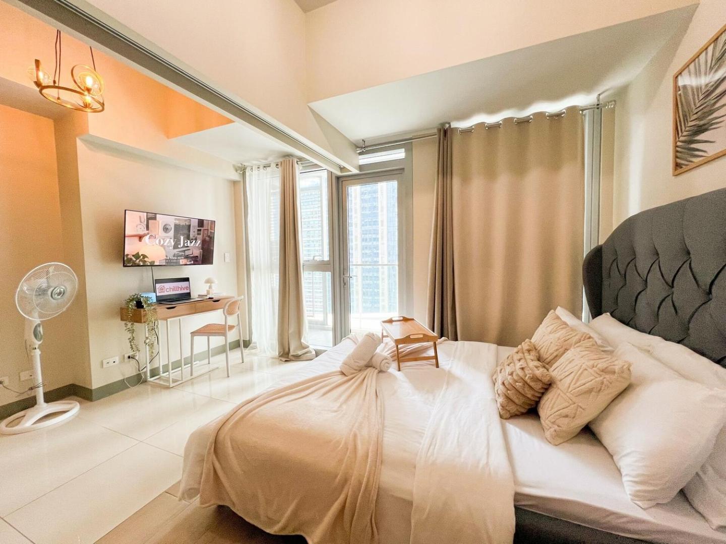 Holiday home Luxury Bgc Near Uptown,grand Hyatt #upt219k