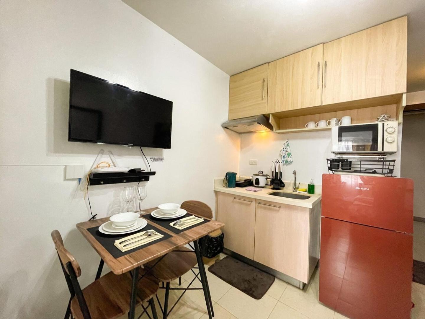Apartment Affordable Near Bgc, Venice Mall #rt33006 *