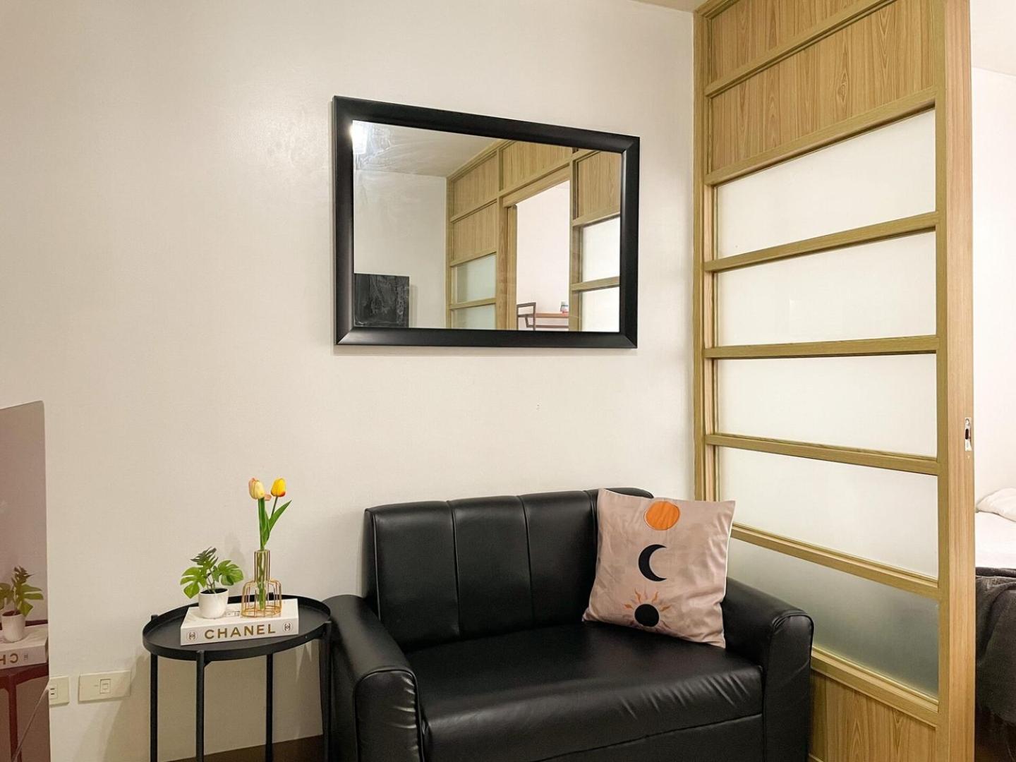 Affordable Near Bgc, Venice Mall #rt33006 Apartment *