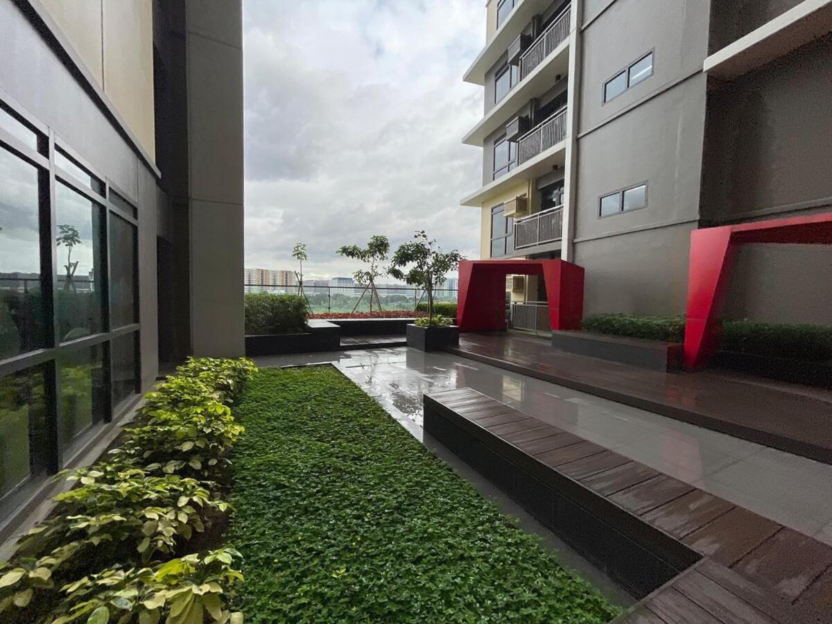 1br Executive Beside Okada & Solaire - 4pax * Manila
