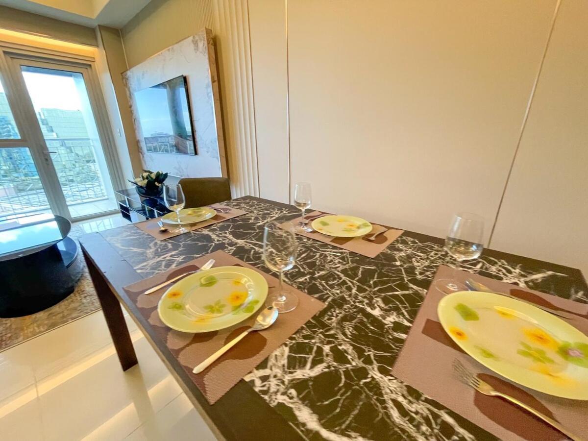 1br Executive Beside Okada & Solaire - 4pax Apartment Manila